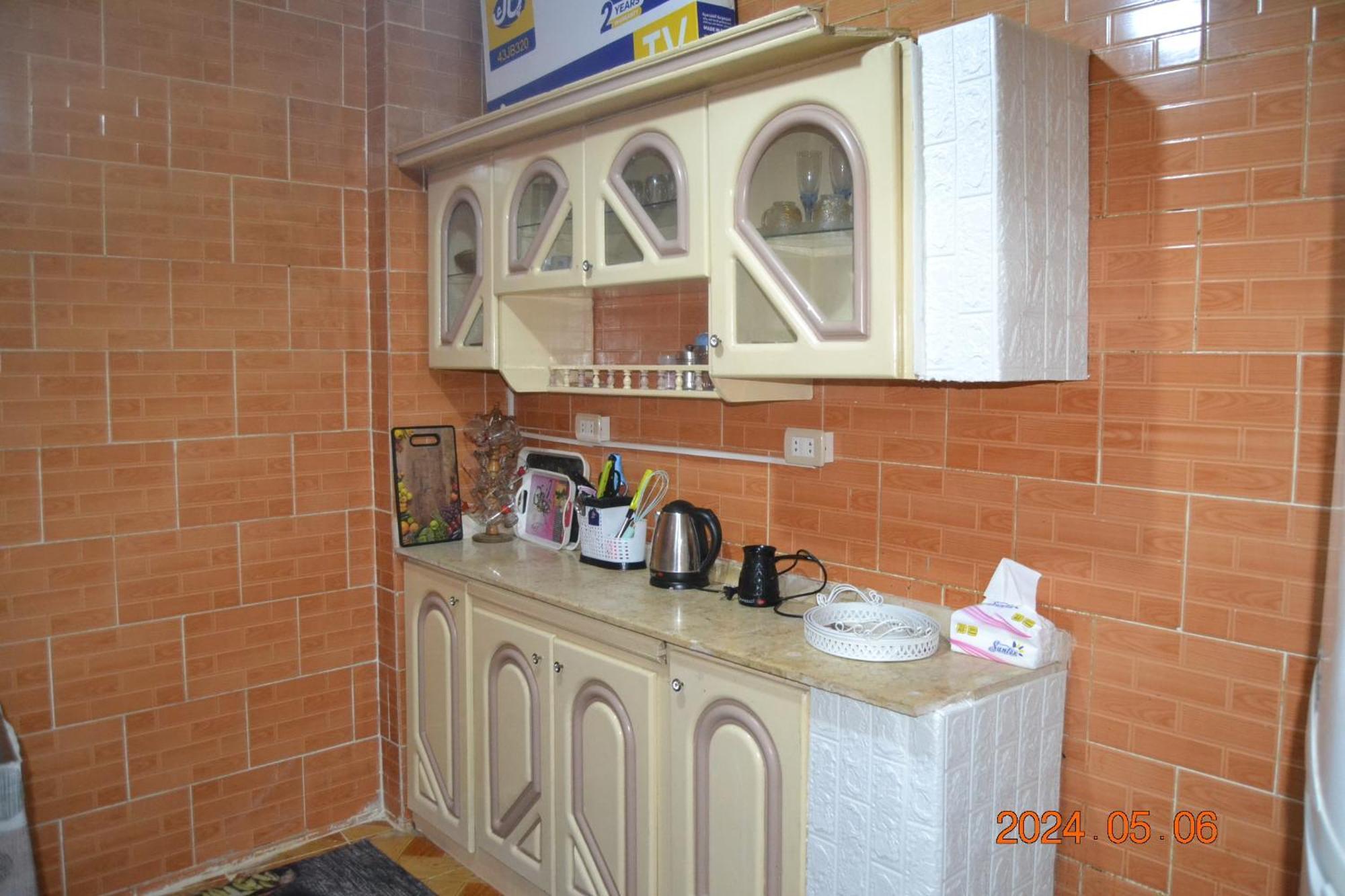 Pyramids Live In Apartment Cairo